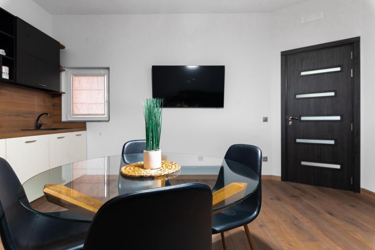 La Luna - High-End 2Bd Flat In The Top Centre By Flat Mаnager София Екстериор снимка
